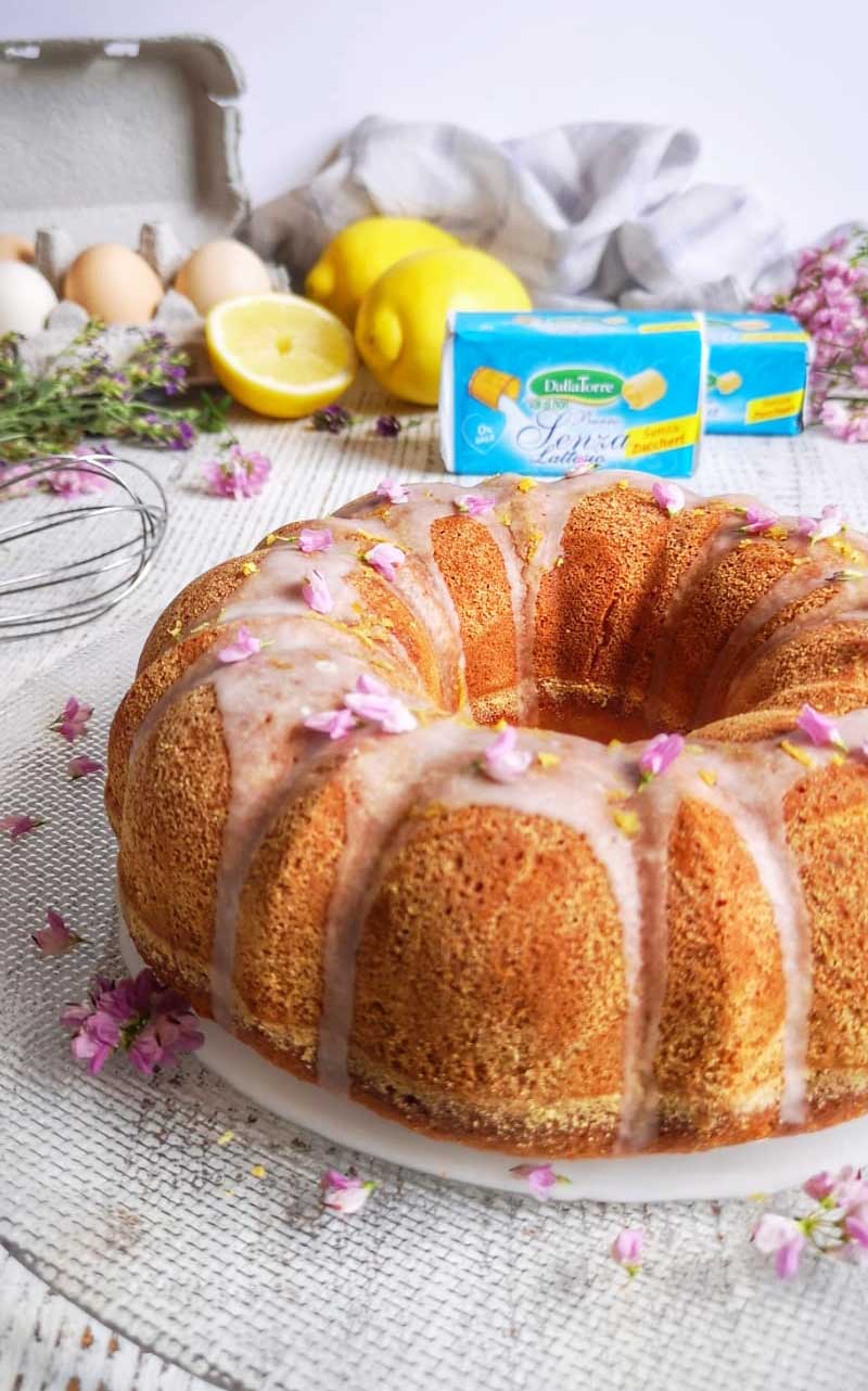 Bundt cake vanigliata senza lattosio